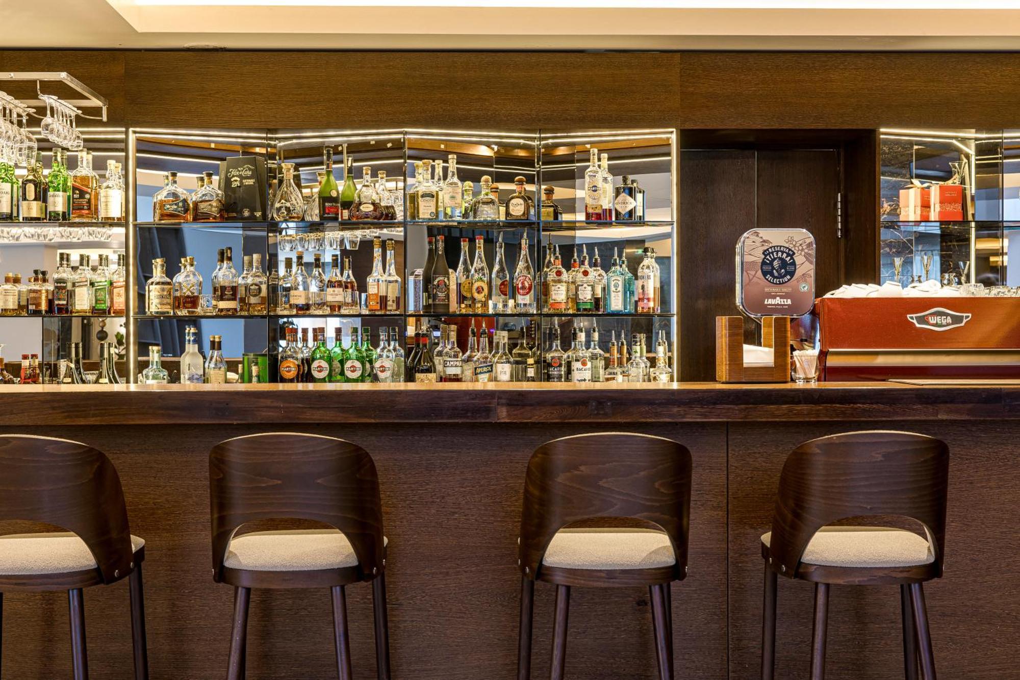Mercure Palanga Vanagupe Resort & Spa Exterior foto The bar at the hotel